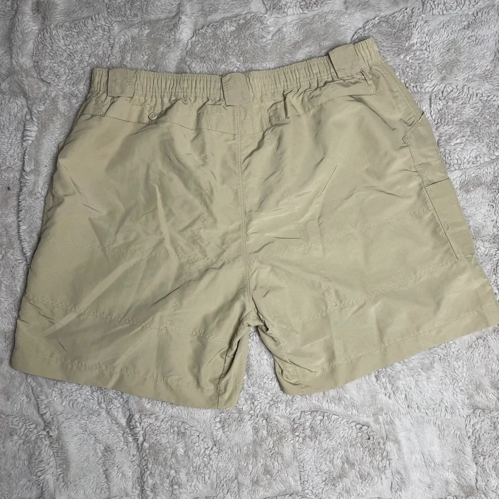 AFTCO Mens Fishing Shorts Tan Khaki Original Handcrafted Size 46 Nylon Cargo